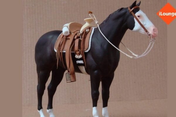 Toy horse saddle